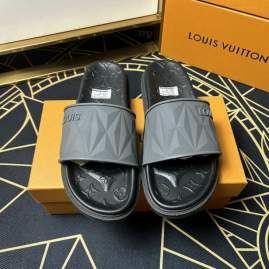 Picture of Louis Vuitton Slippers _SKULVsz38-45hnh0724919
